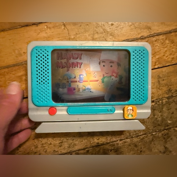 Handy Manny Fix It Right Talking Television TV Repair Toy Disney - Picture 3 of 7